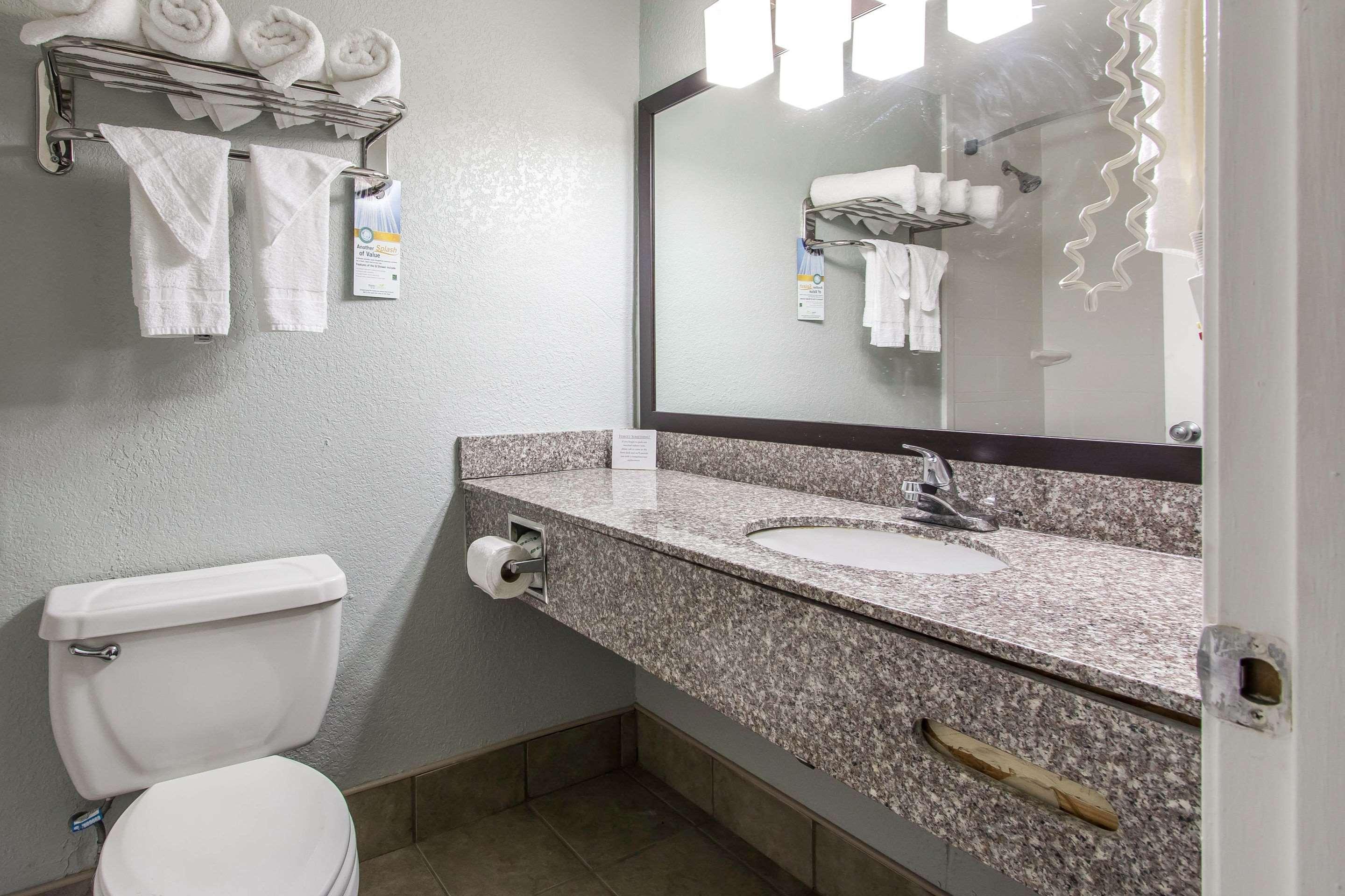 Quality Inn Downtown Historic District Mobile Esterno foto