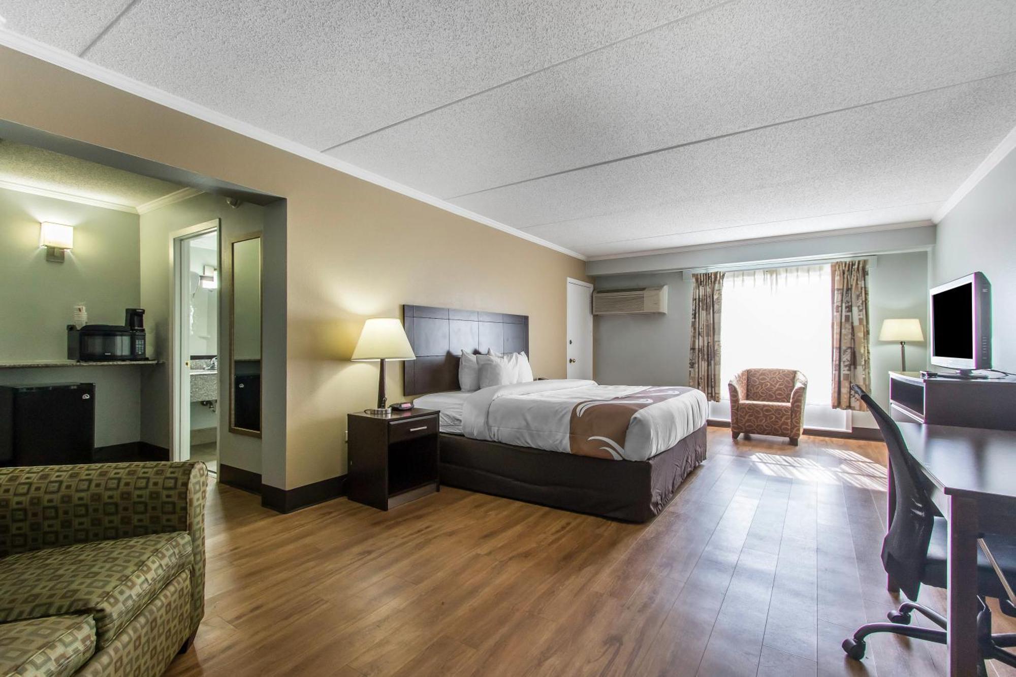Quality Inn Downtown Historic District Mobile Esterno foto