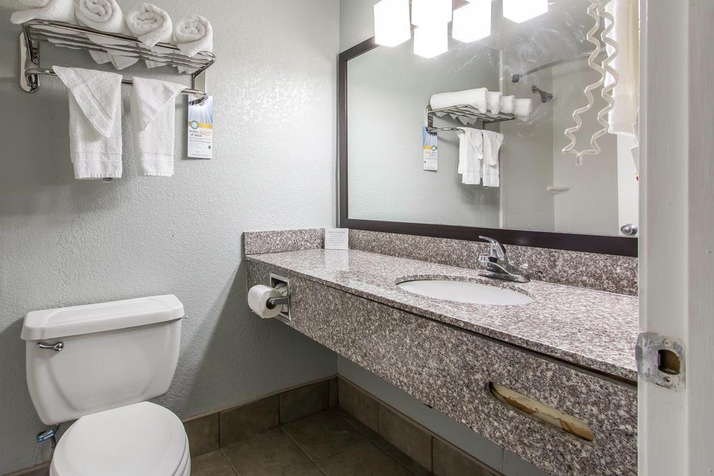 Quality Inn Downtown Historic District Mobile Esterno foto